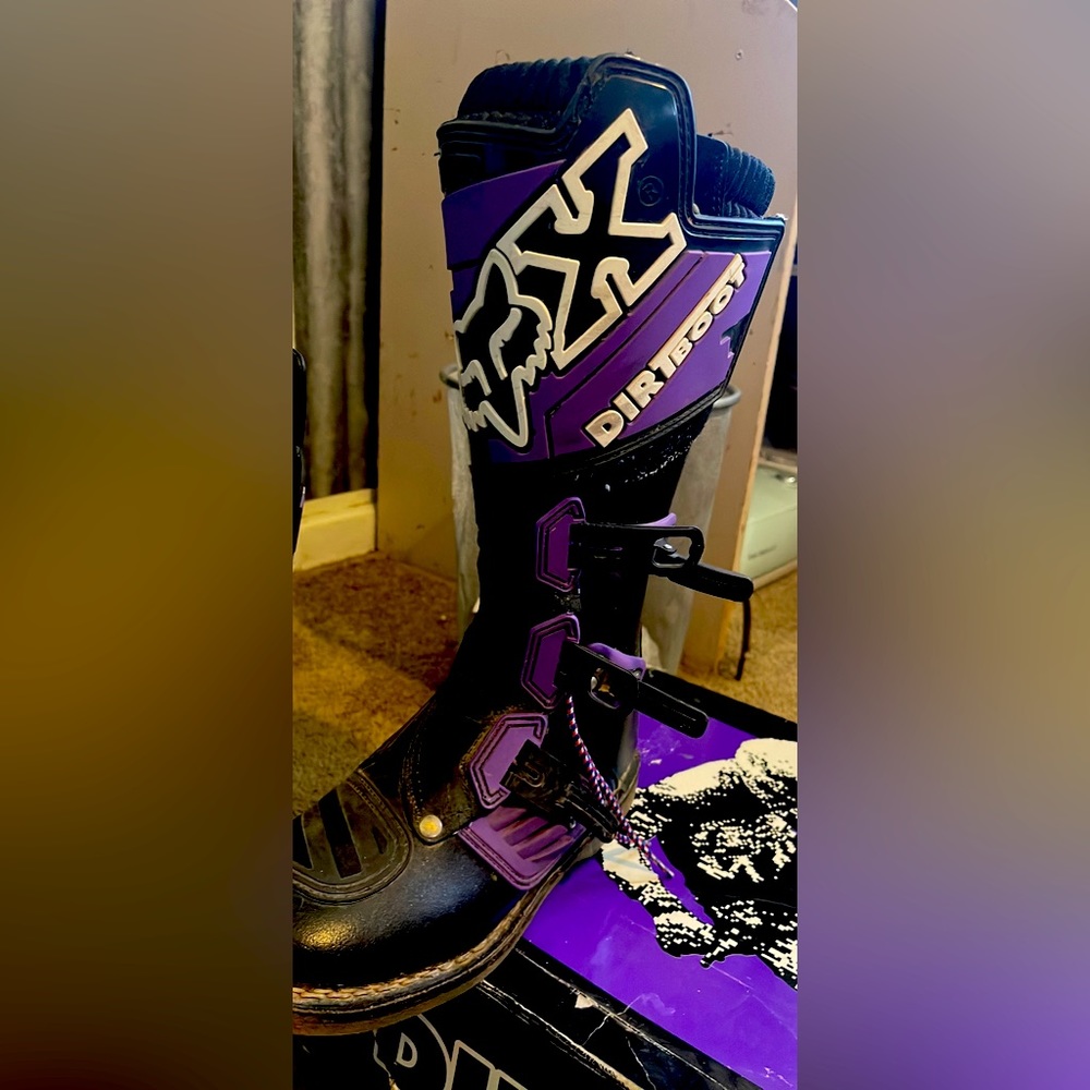 Vintage Motocross Boots- would make an amazing man cave gift